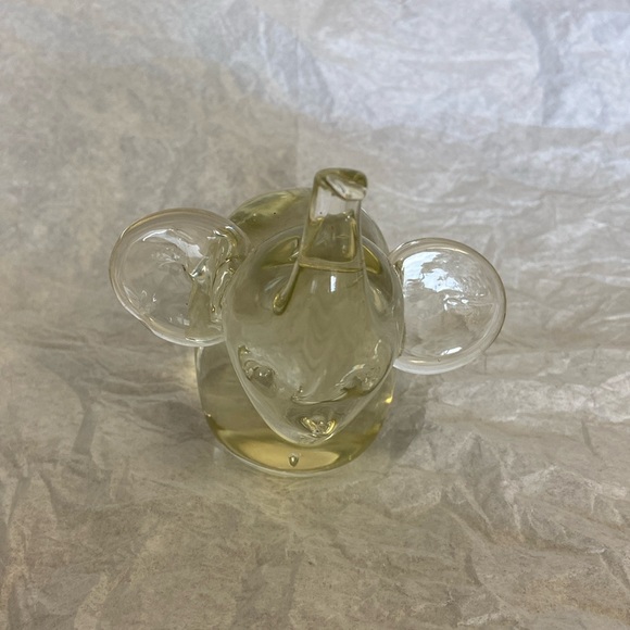 Vintage Clear Blown Glass Elephant Paperweight Lucky Trunk Up Figurine - Picture 2 of 6